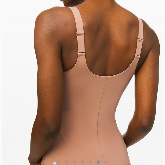 NWT LULULEMON simply sleek 2-in-1 tank - Picture 6 of 12